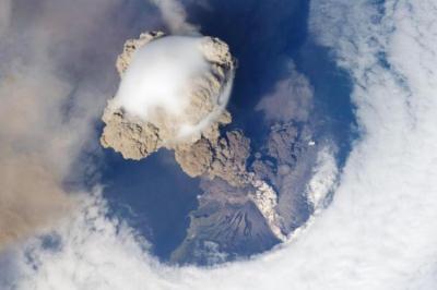 Rusia crece 4,5 km² por un seísmo y una erupción volcánica